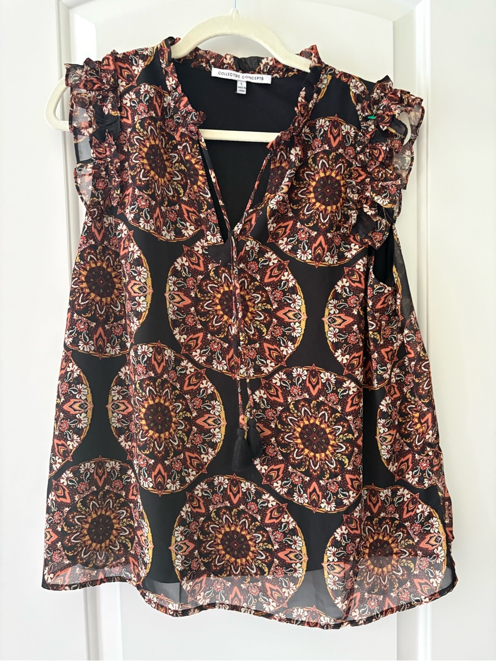 Collective Concepts Black Medallion Print Ruffle Sleeveless Top